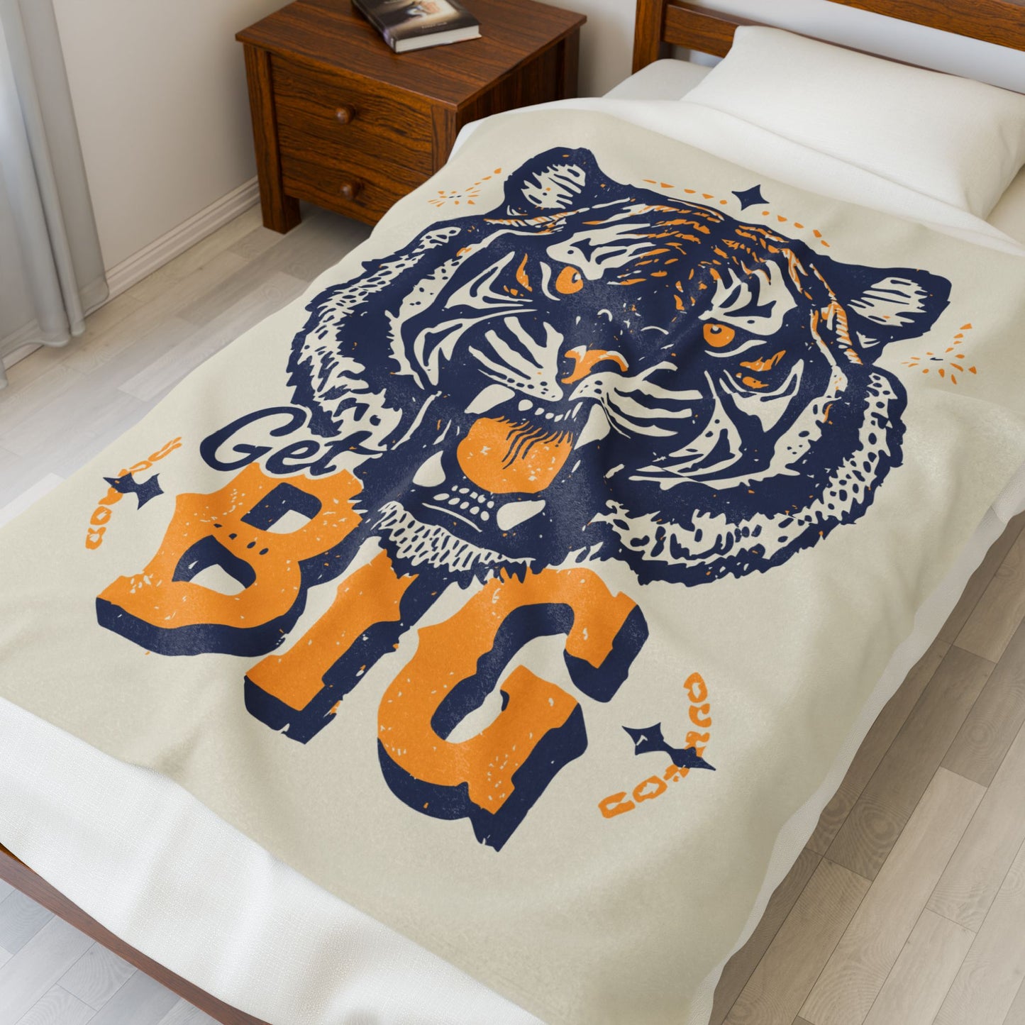 Get BIG Tiger Plush Blanket - Cozy Velveteen Throw